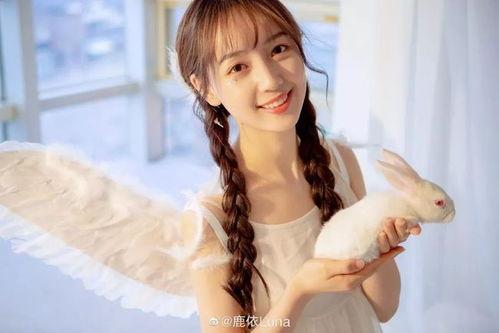 娱乐吃瓜酱兔系女友,娱乐吃瓜酱的浪漫邂逅